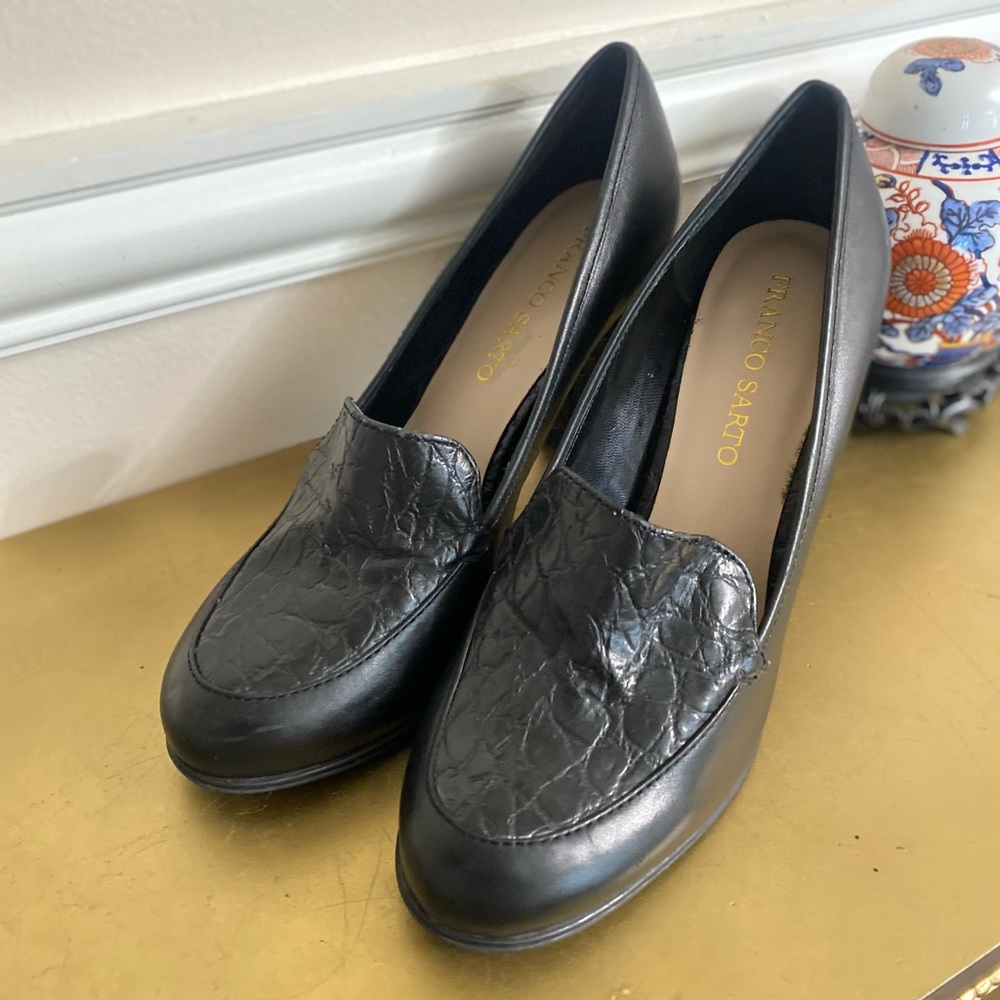 Franco Sarto Leather Upper Croc Embossed Pumps